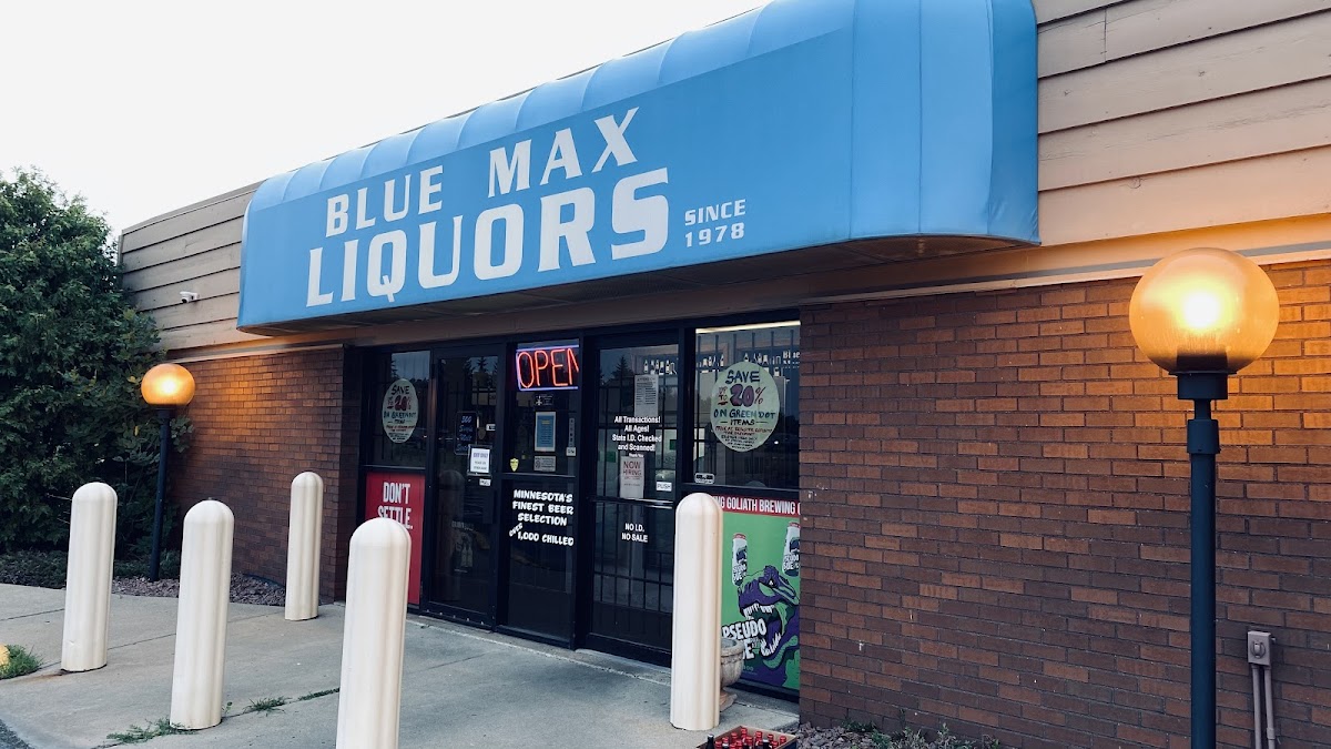 Blue Max Liquors